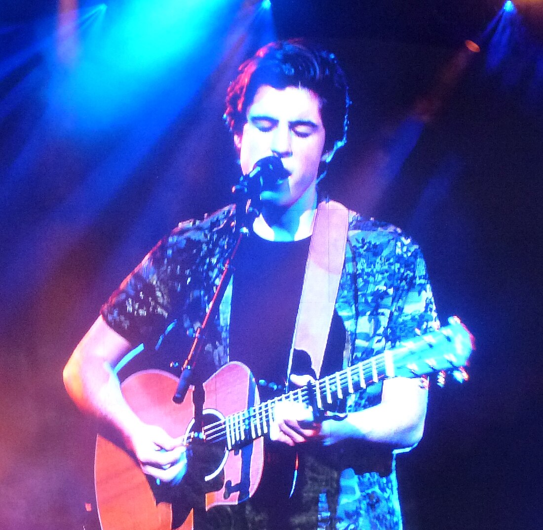 Sam Woolf (singer-songwriter)